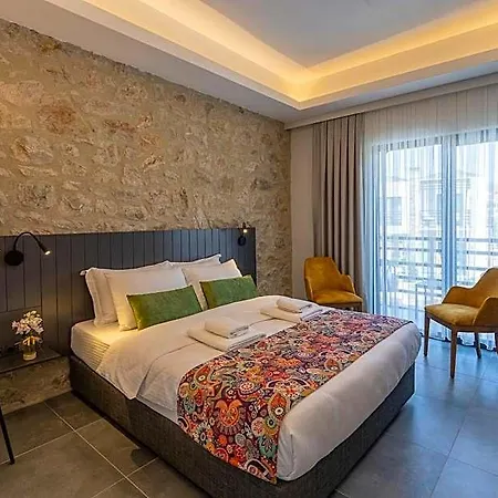 Dadya Bora Hotel