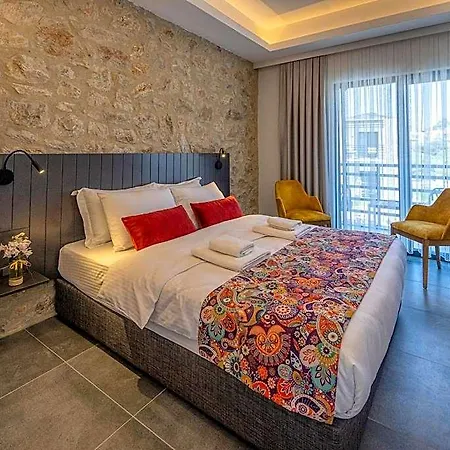 Dadya Bora Hotel