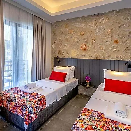 Dadya Bora Hotel 3*
